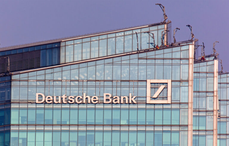 Deutsche Bank Announces End of ‘Neoliberalism’ and Forecasts Recession